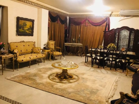 بيفرلى هيلز فى موقع متميز