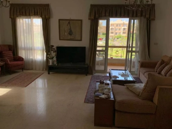 بيفرلي هيلز مرحلة أولى