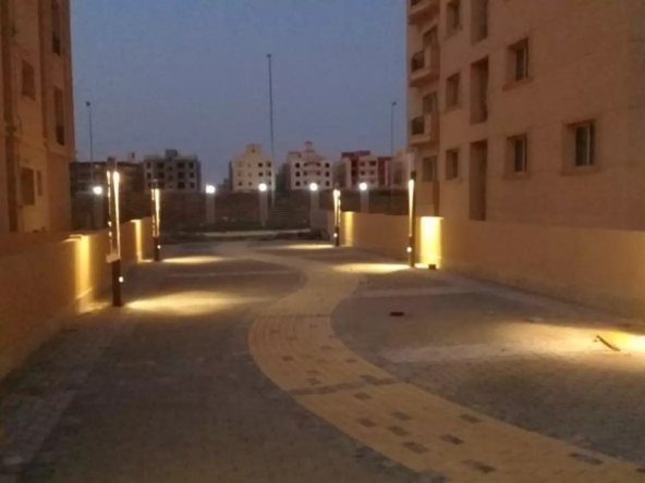 شقة للبيع بديار التعمير على بعد خطوات من ميدان الحصري