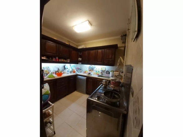 شقة للبيع فى بيفرلي هيلز الشيخ زايد