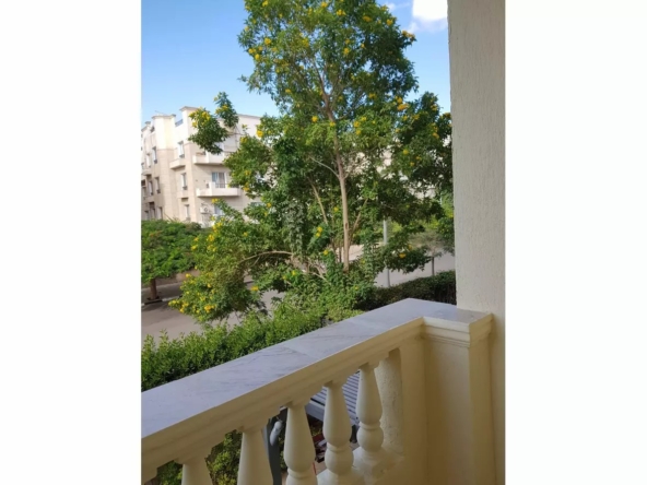 شقة للبيع في بيفرلي هيلز 700