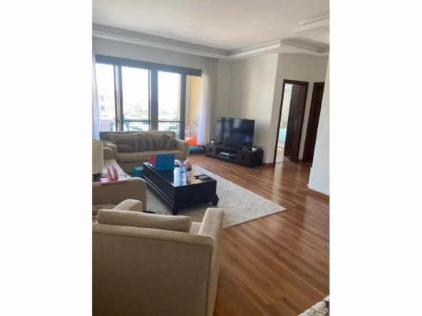 شقة للبيع في كازا بيفرلي