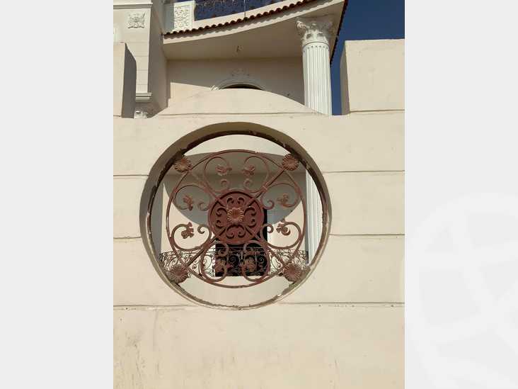 قصر في هليوبوليس الجديدة