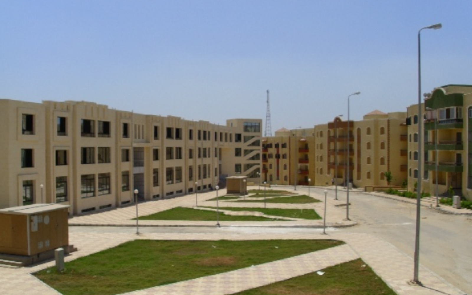 كمبوند زهرة العبور