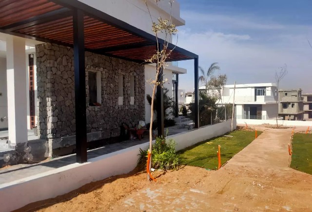 بمقدم 5 % على 10 سنين