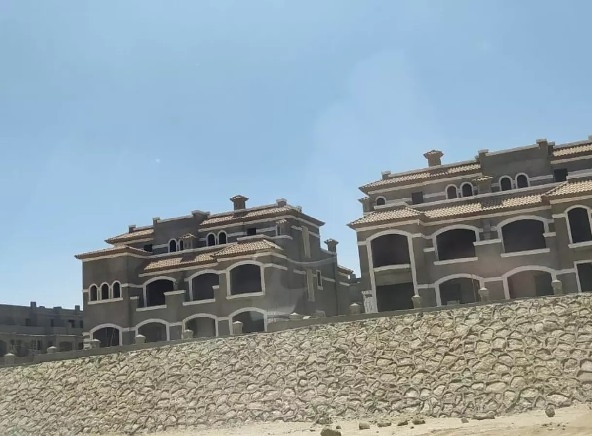 تـاون هـاوس في لافيستا ستي