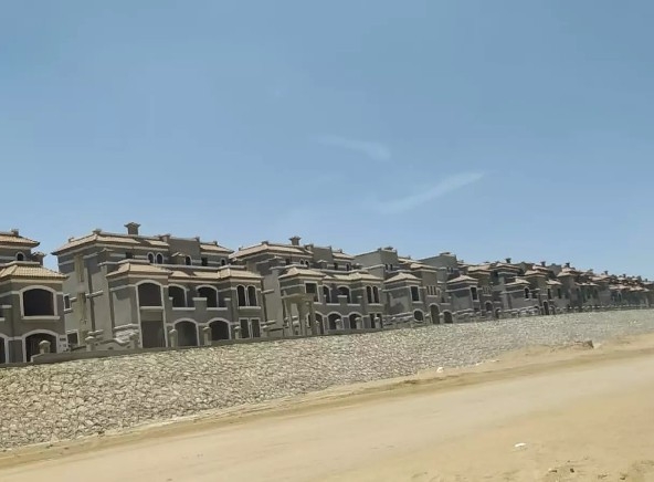 فيلا لافيستا سيتى باسعار