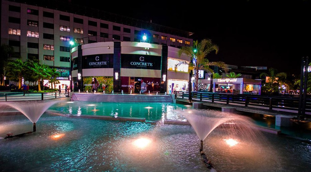 الداون تاون