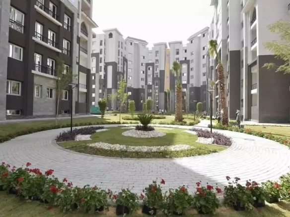 شقة للبيع 144 م تسلم في اقل من سنة بالعاصمة الادارية