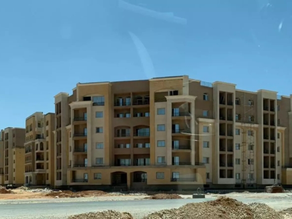 شقة للبيع 153 م متشطبة بالكامل بالوجهة العاصمة الادارية